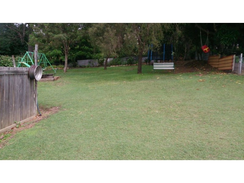 76 Dee Street, Mount Morgan QLD 4714