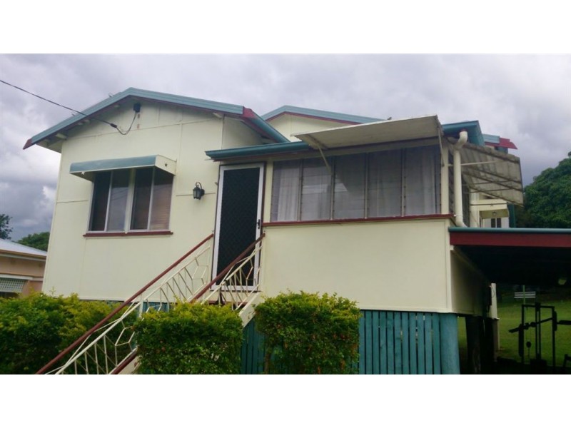 76 Dee Street, Mount Morgan QLD 4714