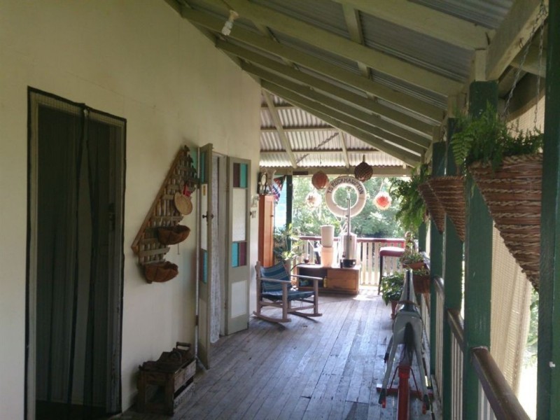 50 Gordon Lane, Mount Morgan QLD 4714