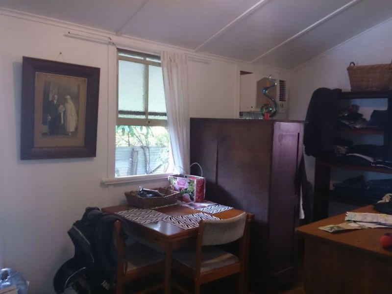 50 Gordon Lane, Mount Morgan QLD 4714