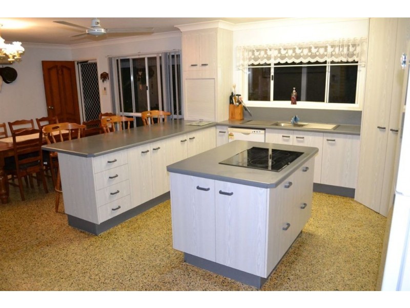 21 HEWILL DRIVE, Gracemere QLD 4702