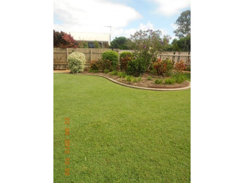 17 Gleeson Close, Gracemere QLD 4702