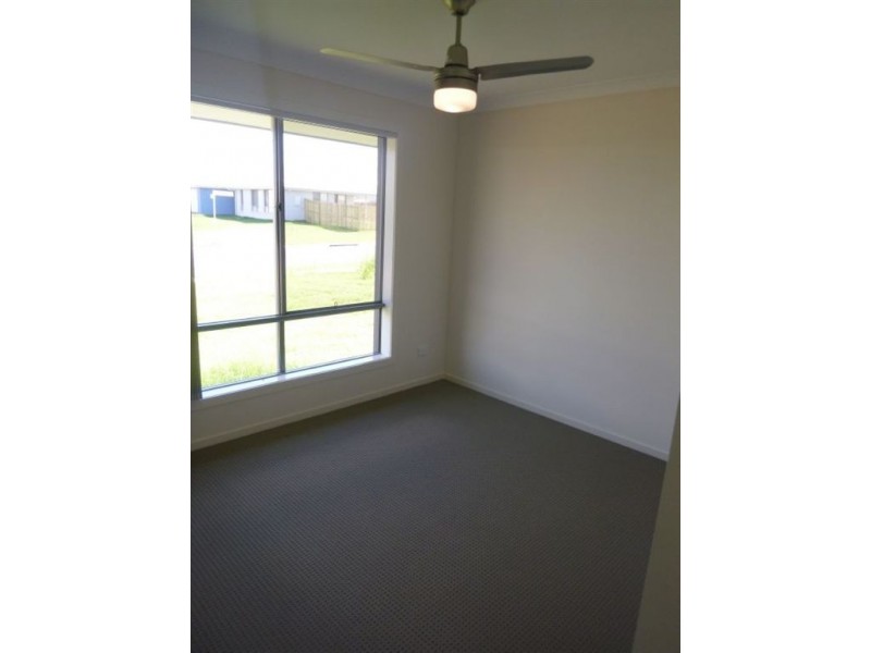 35 Taramoore Road, Gracemere QLD 4702