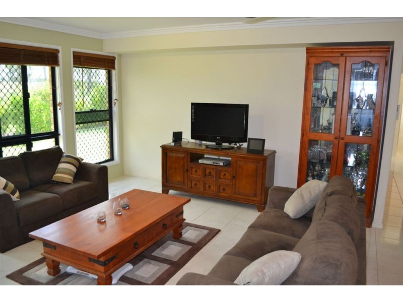 16 FREEMAN COURT, Gracemere QLD 4702