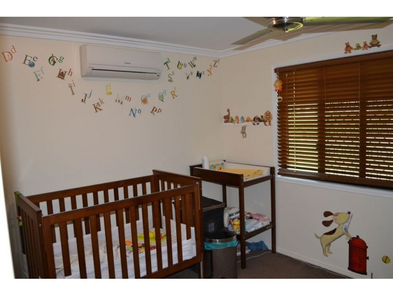 16 FREEMAN COURT, Gracemere QLD 4702