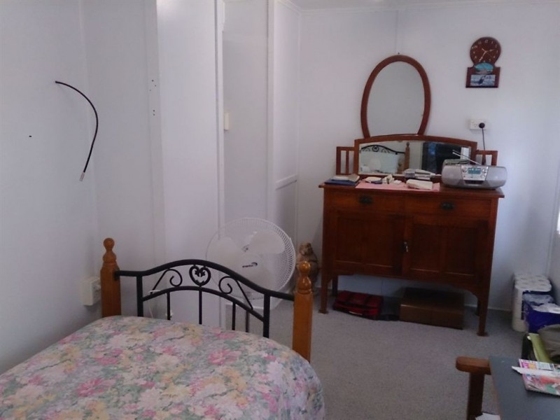 143 East Street, Mount Morgan QLD 4714