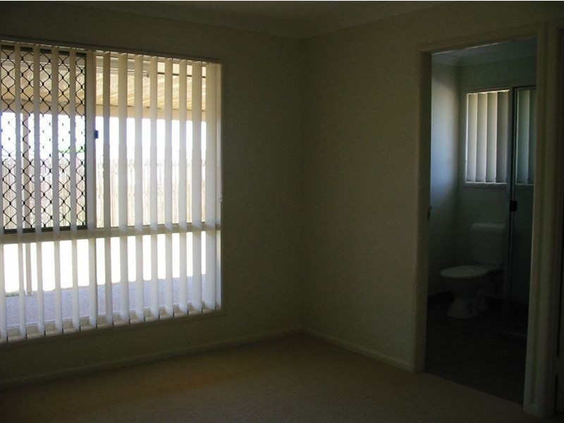 7 Tawarra Cresent, Gracemere QLD 4702