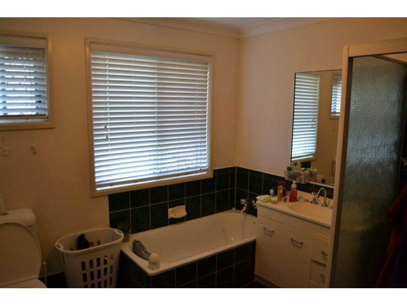 5 SPRAGG ROAD, Alton Downs QLD 4702