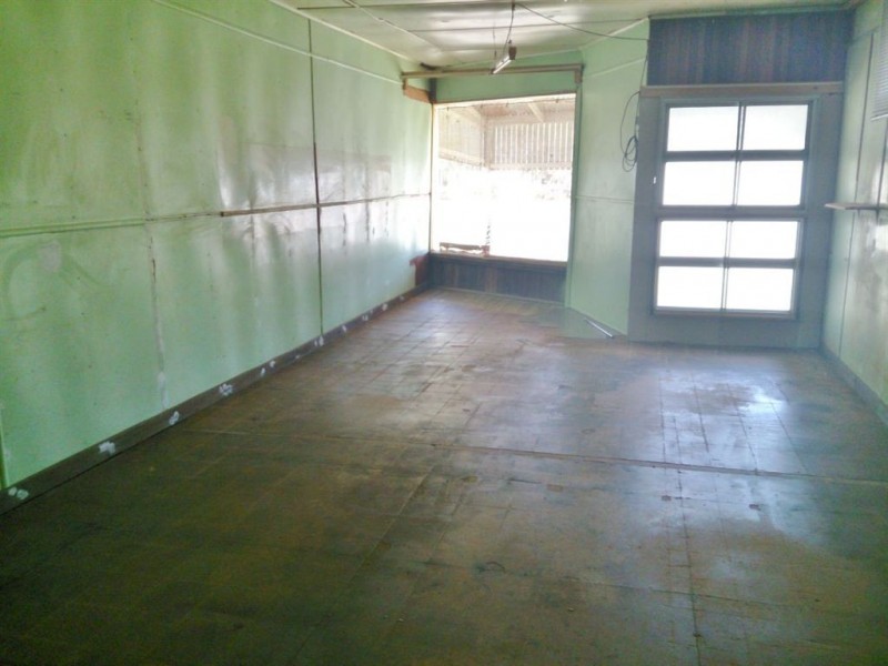 6 Pheasant Creek Rd, Wowan QLD 4702