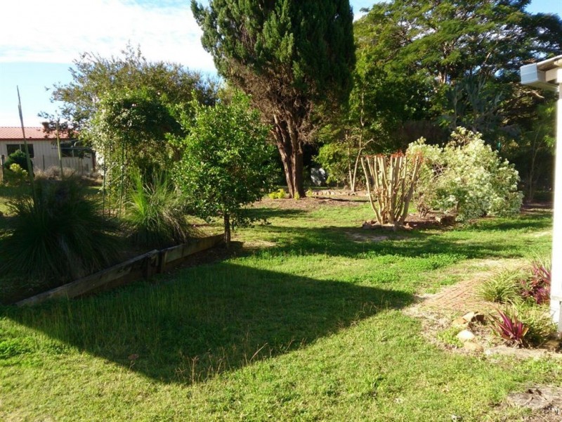 14 Grey Street, Mount Morgan QLD 4714