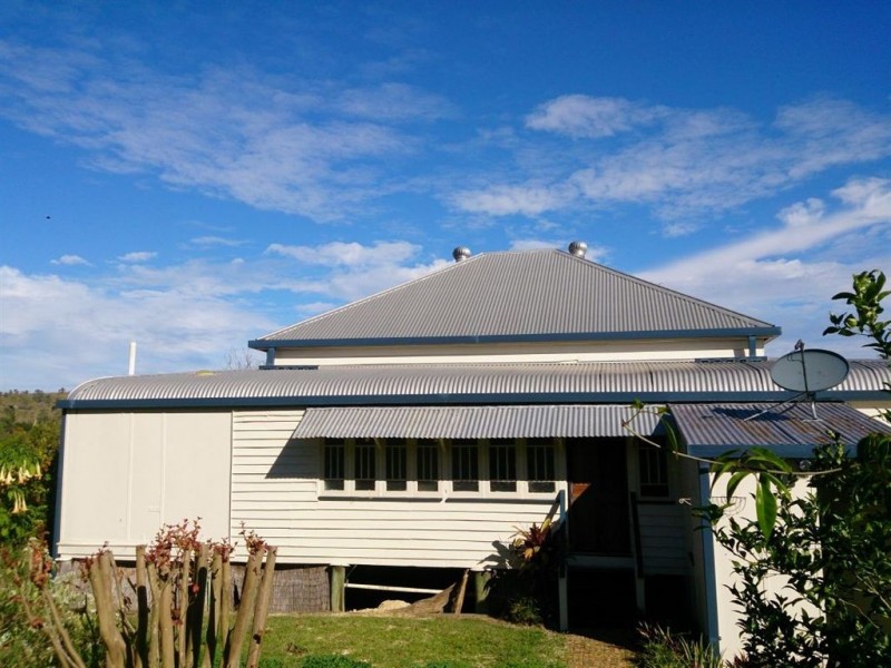 14 Grey Street, Mount Morgan QLD 4714