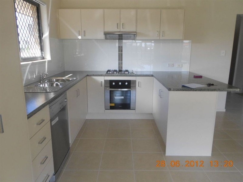 83 Victoria Street, Gracemere QLD 4702