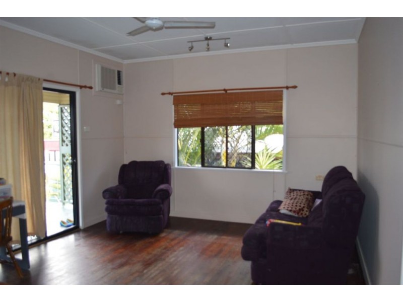 34 Oshanesy Street, Gracemere QLD 4702