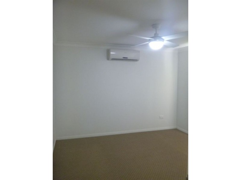 4 Emery Street, Gracemere QLD 4702