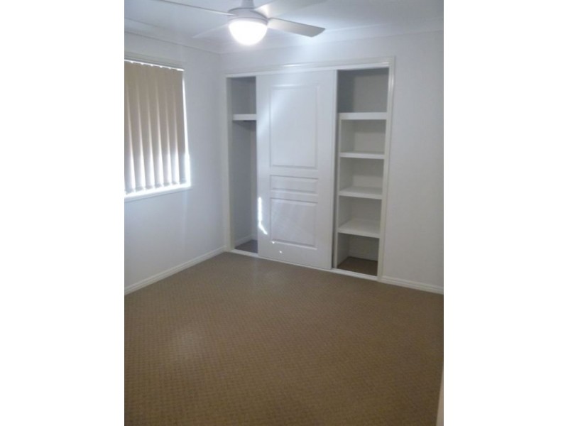 4 Emery Street, Gracemere QLD 4702