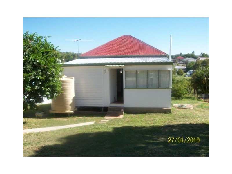 23 Byrne Parade, Mount Morgan QLD 4714