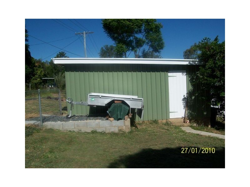 23 Byrne Parade, Mount Morgan QLD 4714