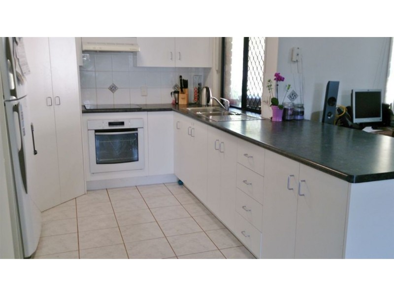 3 Lorraine Court, Gracemere QLD 4702