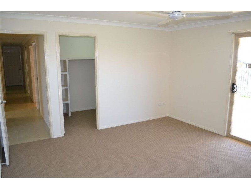 25 Joseph Street, Gracemere QLD 4702