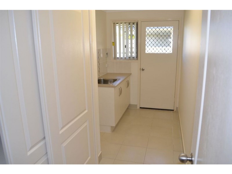 25 Joseph Street, Gracemere QLD 4702