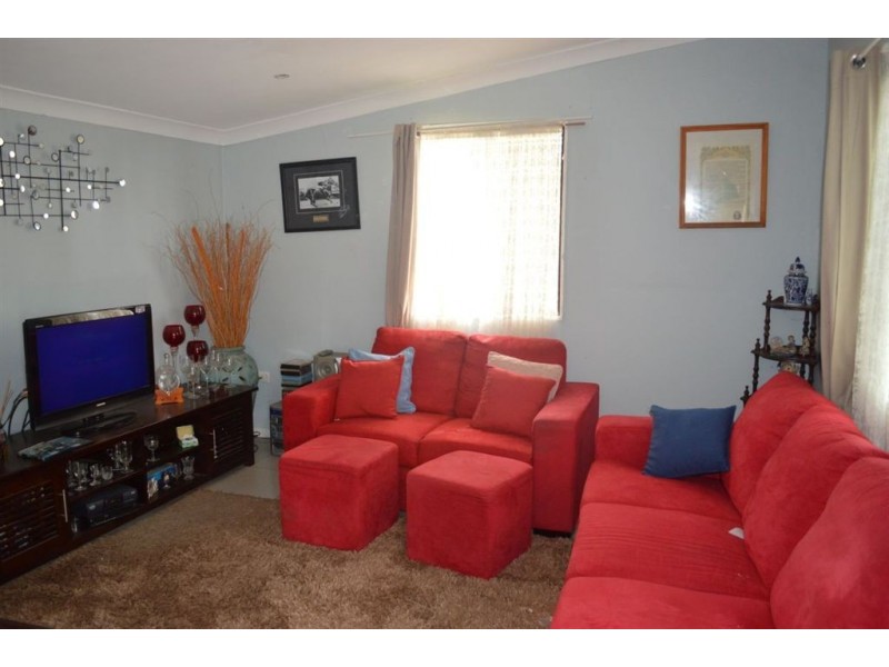 1 Princess Street, Duaringa QLD 4712