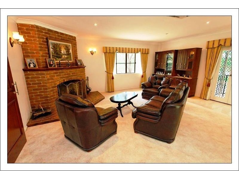 32 Black Gin Creek Road, Alton Downs QLD 4702