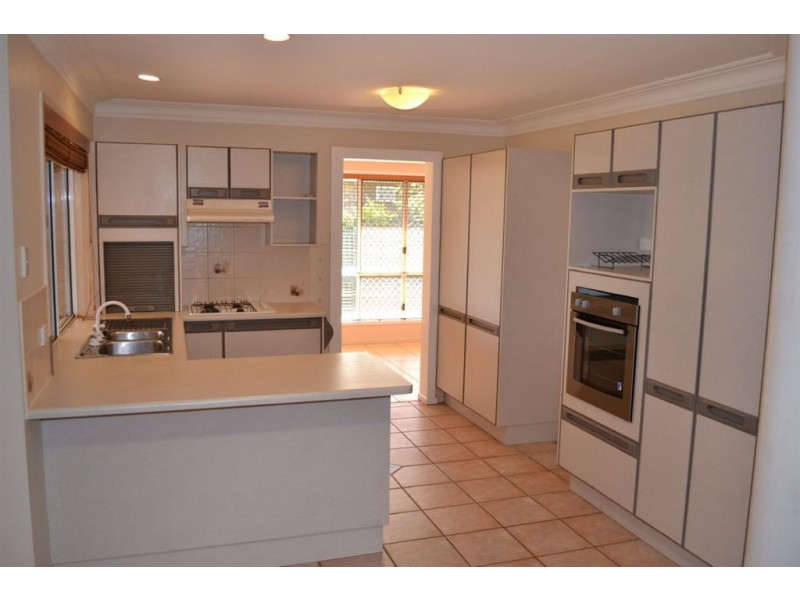 43 Davison Street, Gracemere QLD 4702