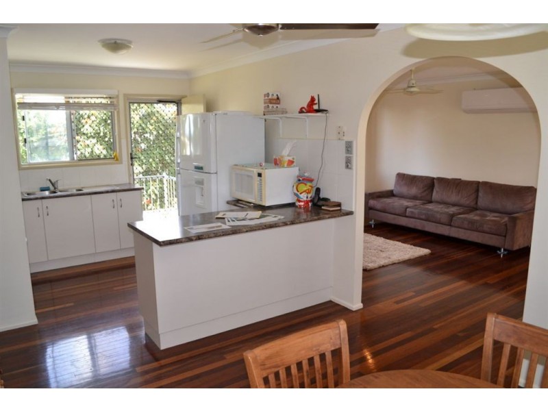 18 Hutchings Street, Gracemere QLD 4702
