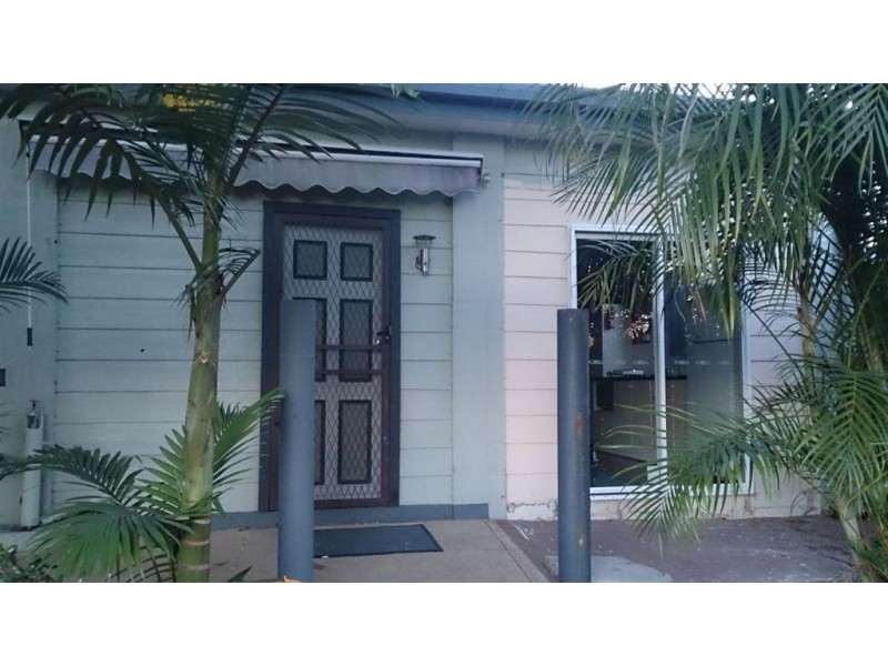 69 East Street, Mount Morgan QLD 4714