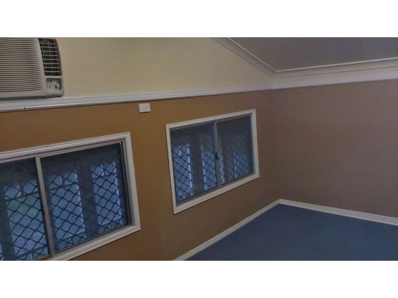 69 East Street, Mount Morgan QLD 4714