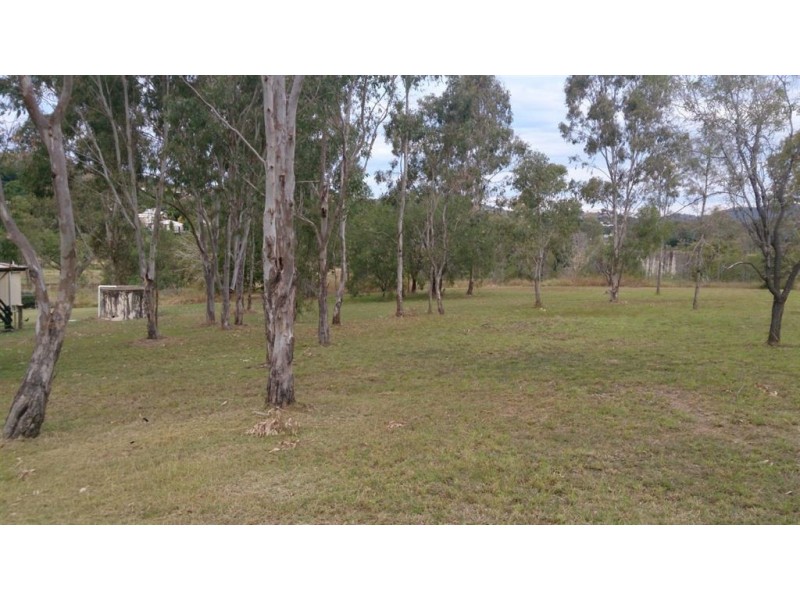 23-25 Gordon Lane, Mount Morgan QLD 4714