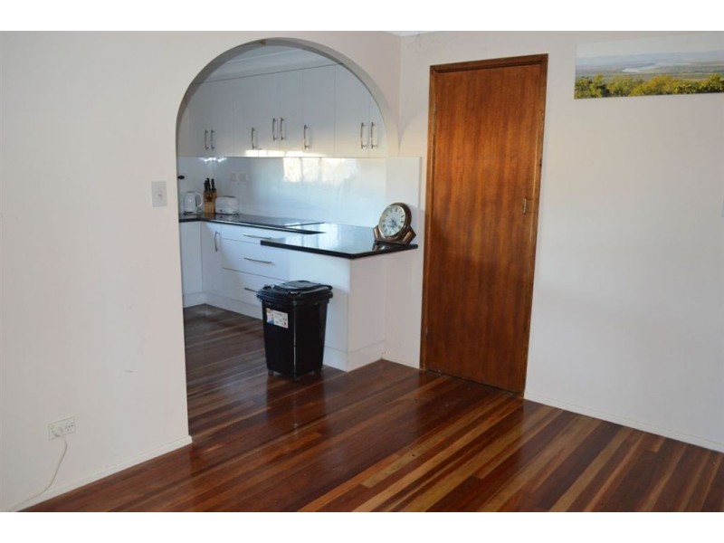 13 Ward Street, Gracemere QLD 4702