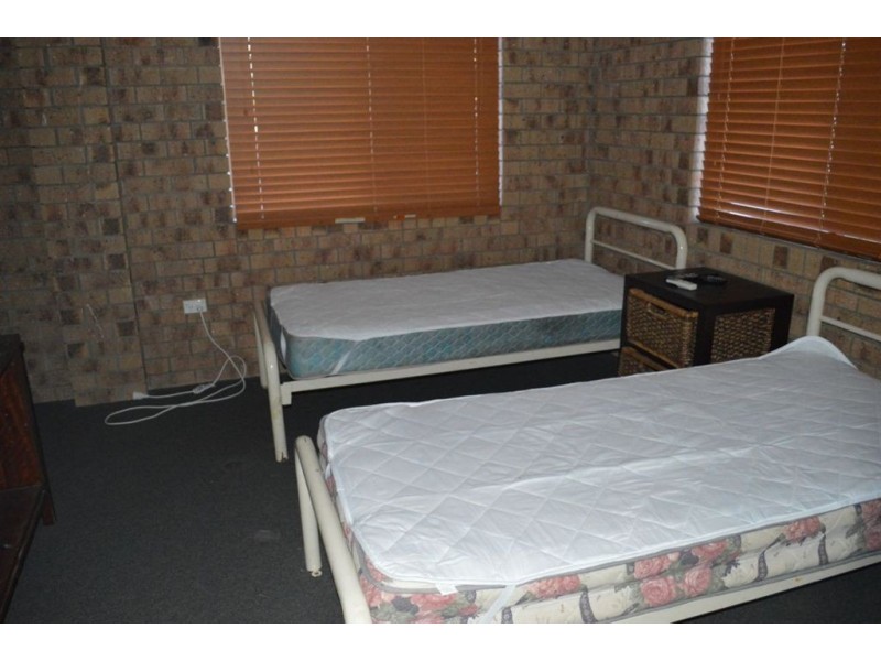13 Ward Street, Gracemere QLD 4702