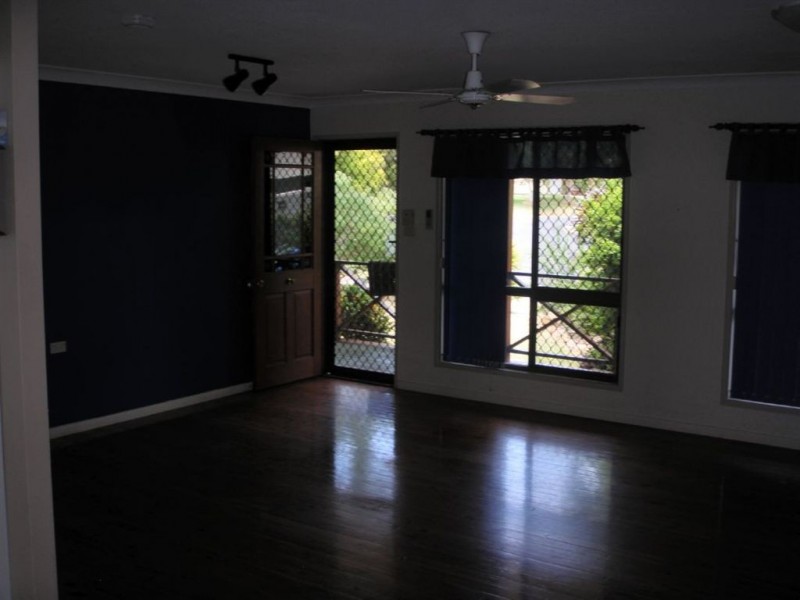 3 Beverly Place, Gracemere QLD 4702