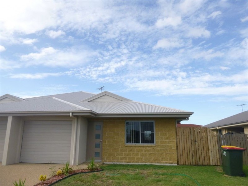 2/181 Lucas Street, Gracemere QLD 4702