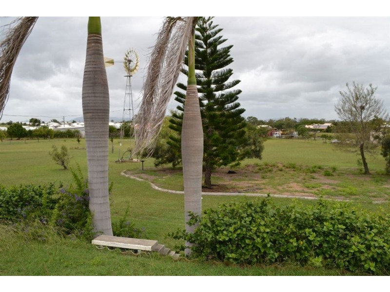 95 Cherryfield Road, Gracemere QLD 4702