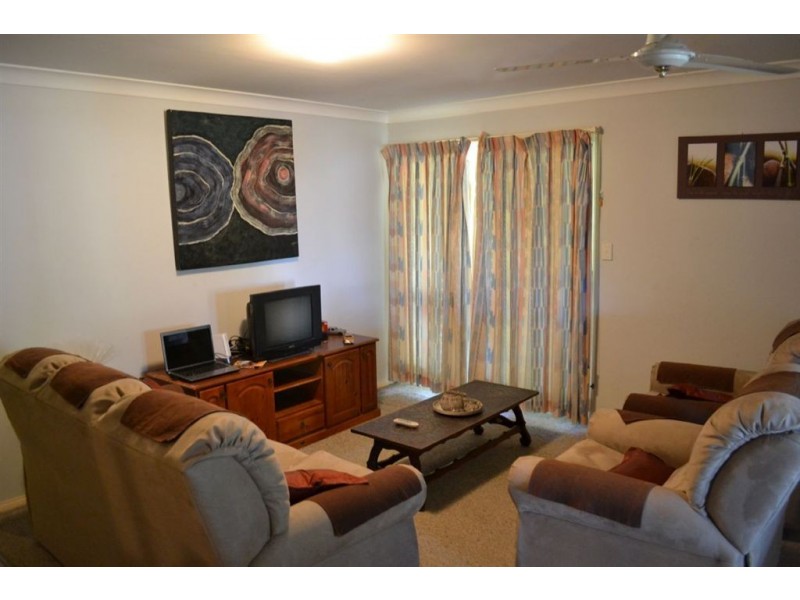 17 Dawson Street, Gracemere QLD 4702