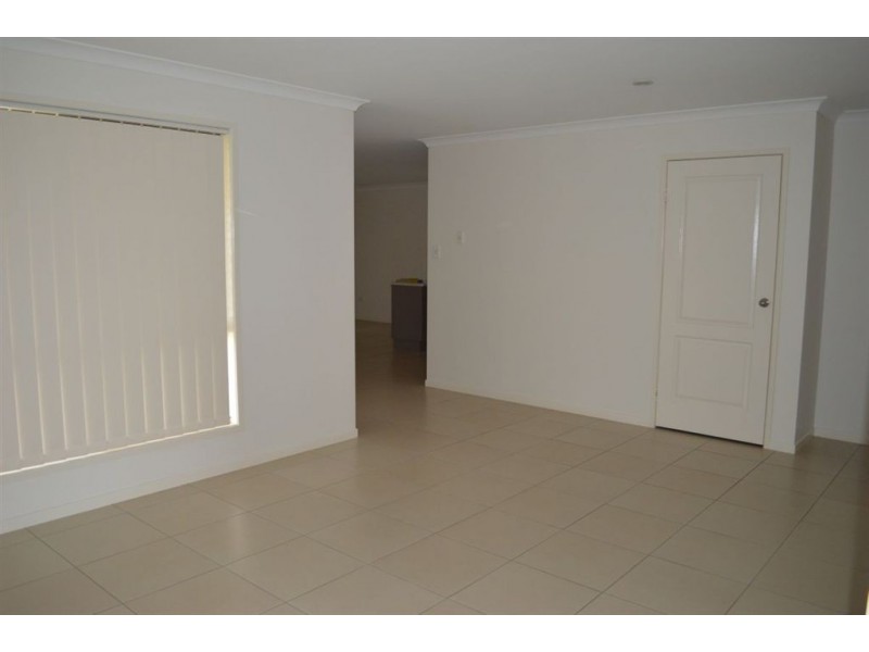 9 doongarra crescent, Gracemere QLD 4702