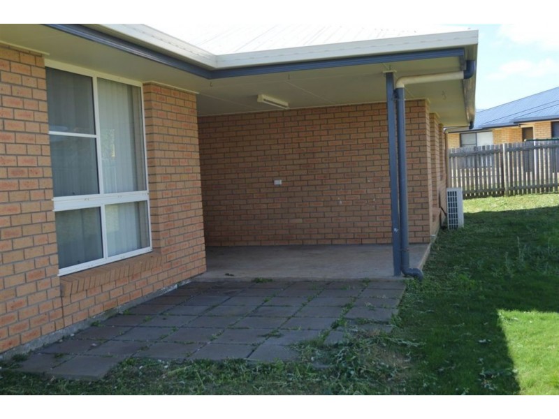 33 Seonaid Place, Gracemere QLD 4702