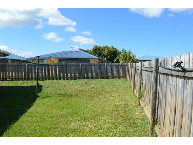 33 Seonaid Place, Gracemere QLD 4702