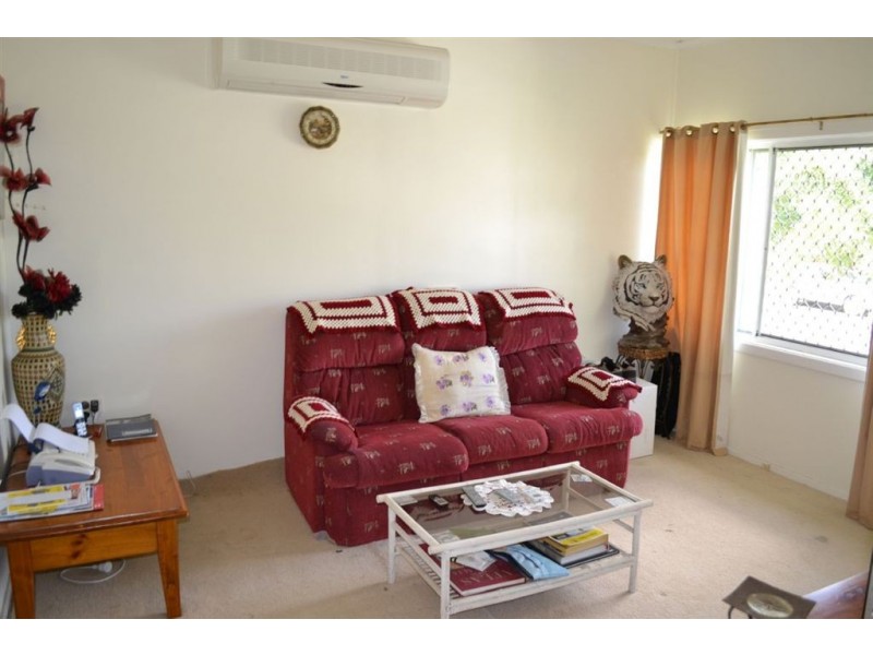 139 Water Street, Berserker QLD 4701