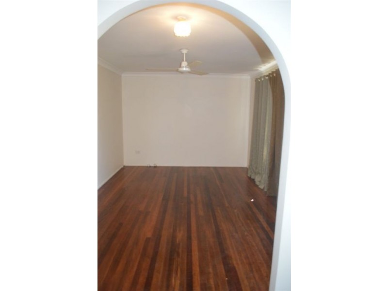 25 Whitman Street, Gracemere QLD 4702