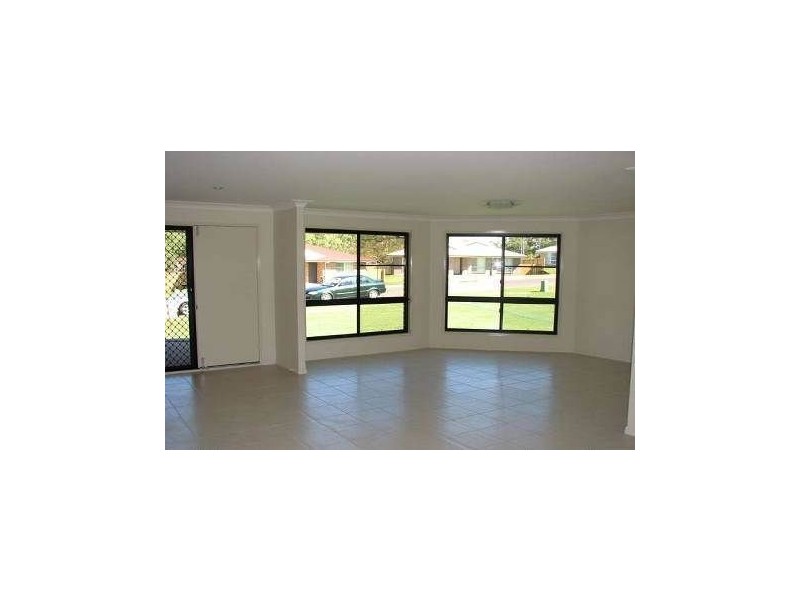 9 Riley Drive, Gracemere QLD 4702
