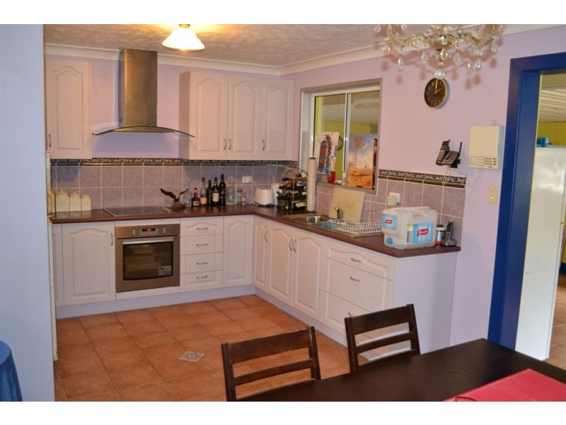 12 THORSEN CLOSE, Gracemere QLD 4702