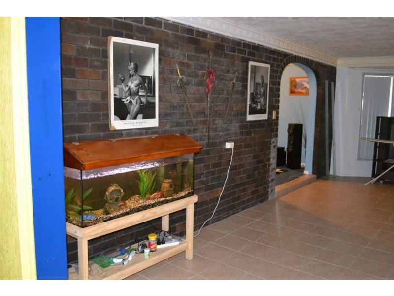 12 THORSEN CLOSE, Gracemere QLD 4702