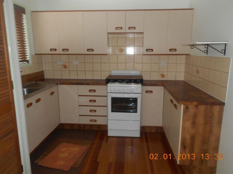 54 Moonmera Street, Kabra QLD 4702