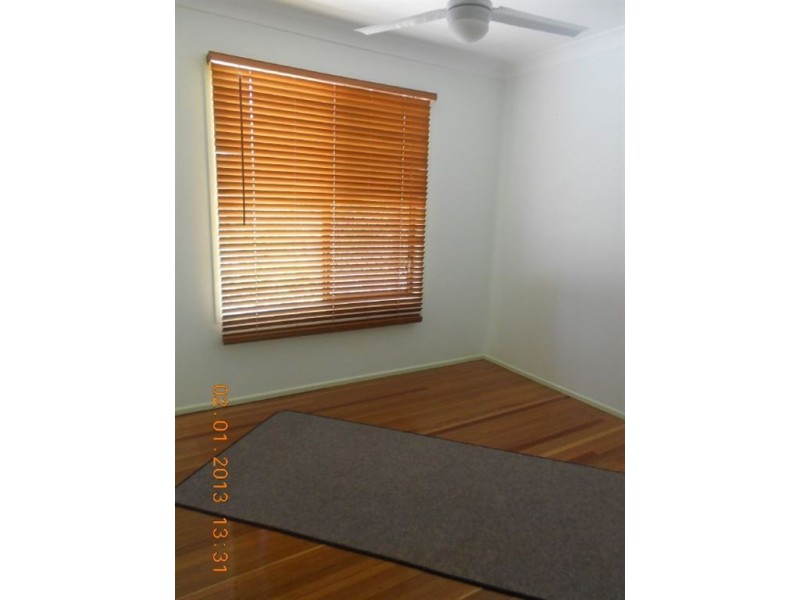 54 Moonmera Street, Kabra QLD 4702