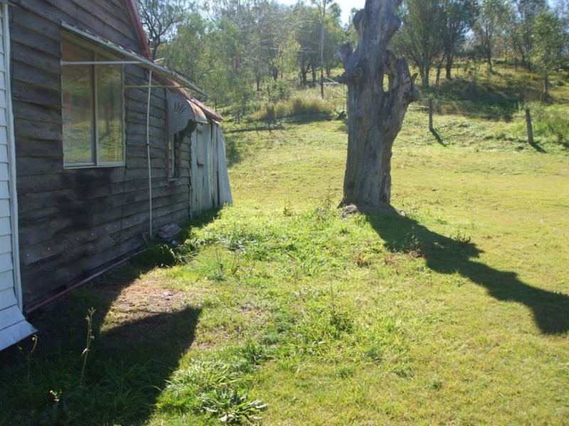 5 Baree Crescent, Mount Morgan QLD 4714