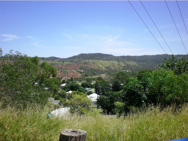 5 Black Street, Mount Morgan QLD 4714