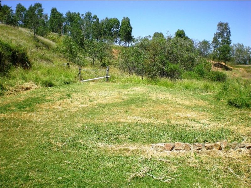 5 Black Street, Mount Morgan QLD 4714